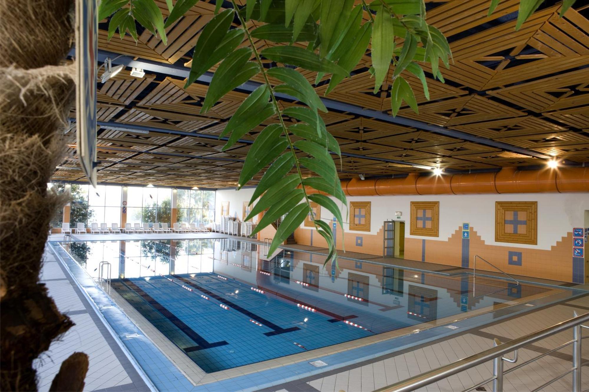 Hotel Aquapark Zusterna Koper Extérieur photo